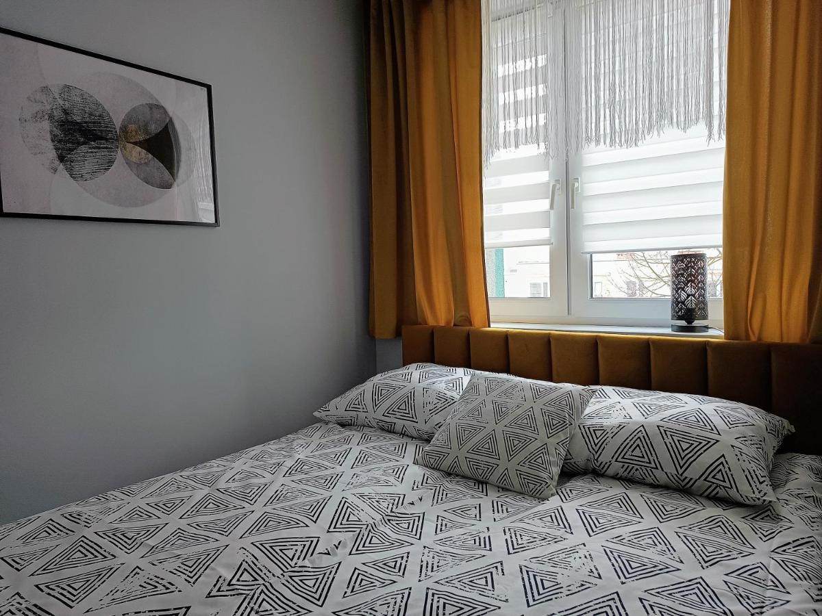 Bursztynowy Apartament Тарновске-Гуры Экстерьер фото